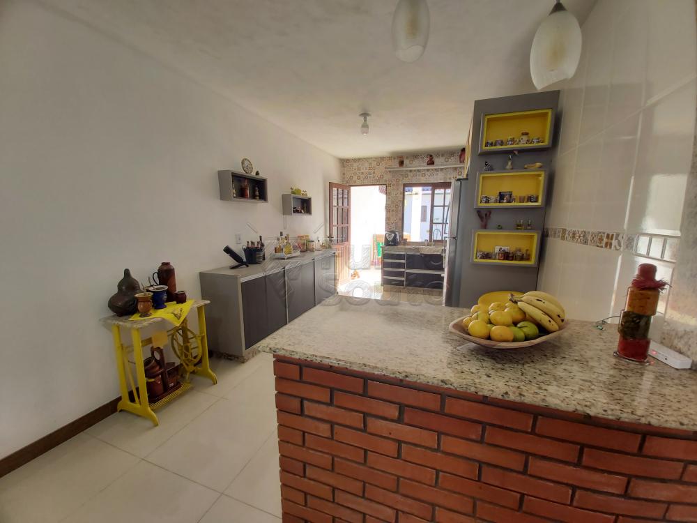 Comprar Casa / Padrão em Pelotas R$ 470.000,00 - Foto 3 Comprar Casa / Padrão em Pelotas R$ 470.000,00 - Foto 3