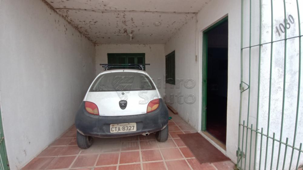 Comprar Casa / Padrão em Pelotas R$ 300.000,00 - Foto 13 Comprar Casa / Padrão em Pelotas R$ 300.000,00 - Foto 13