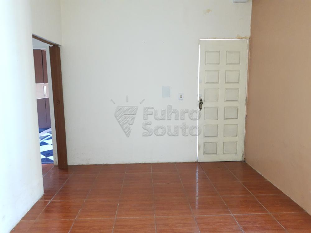 Alugar Comercial / Casa em Pelotas R$ 1.500,00 - Foto 8 Alugar Comercial / Casa em Pelotas R$ 1.500,00 - Foto 8