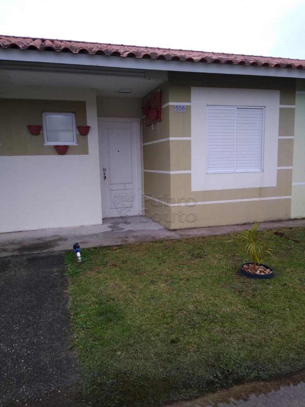 Alugar Casa / Condomínio em Pelotas R$ 700,00 - Foto 1 Alugar Casa / Condomínio em Pelotas R$ 700,00 - Foto 1