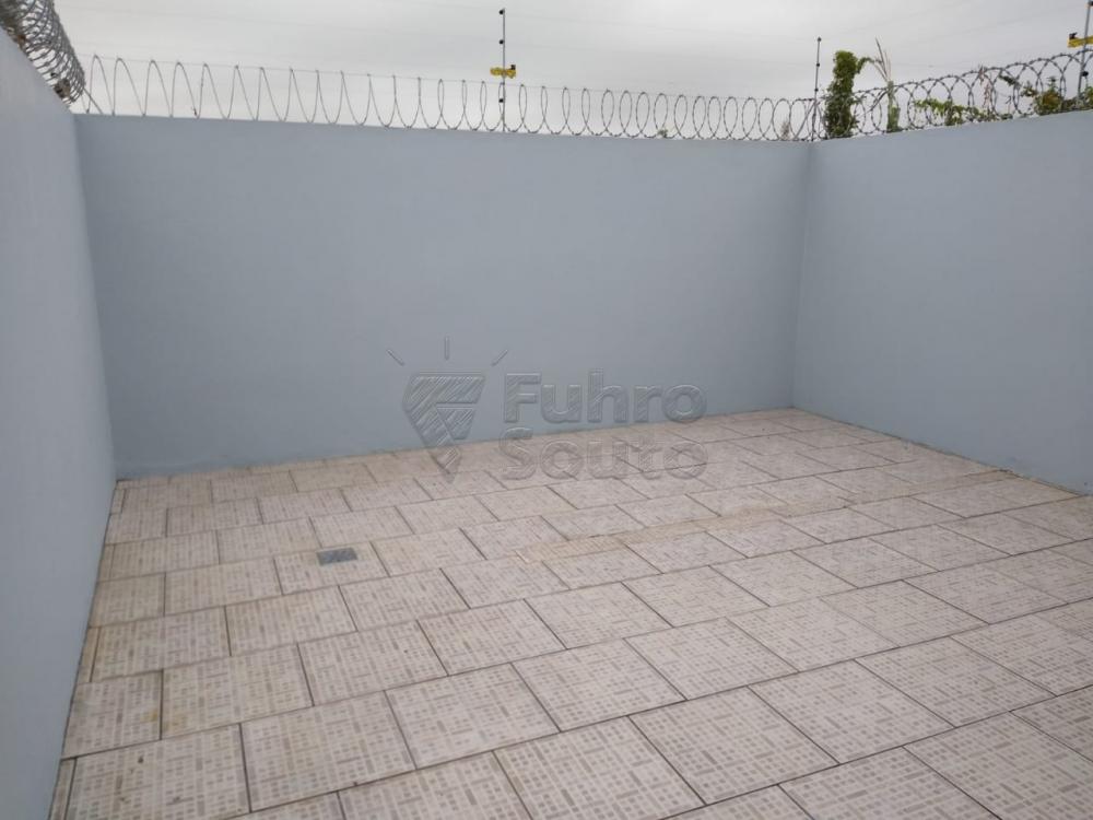 Alugar Casa / Condomínio em Pelotas R$ 700,00 - Foto 8 Alugar Casa / Condomínio em Pelotas R$ 700,00 - Foto 8