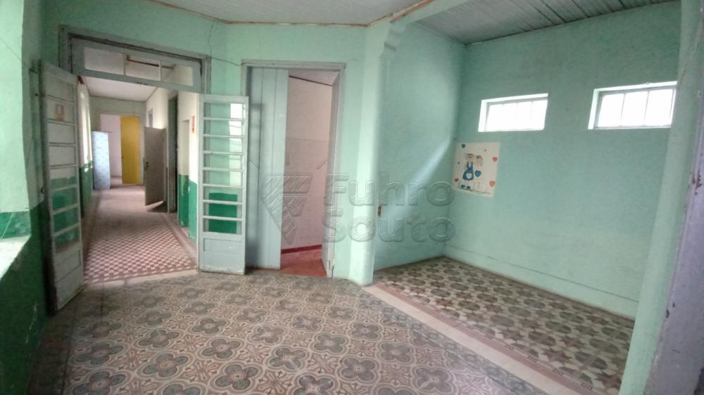 Comprar Comercial / Casa em Pelotas R$ 1.800.000,00 - Foto 12 Comprar Comercial / Casa em Pelotas R$ 1.800.000,00 - Foto 12