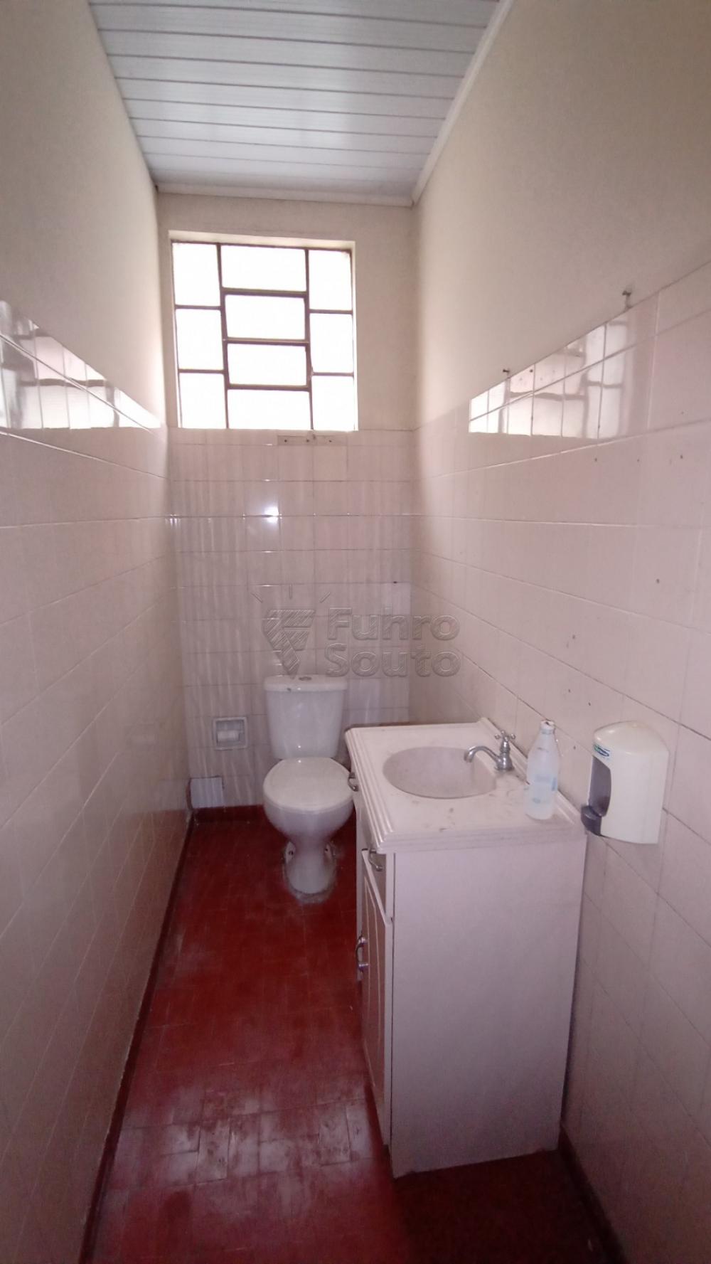 Comprar Comercial / Casa em Pelotas R$ 1.800.000,00 - Foto 13 Comprar Comercial / Casa em Pelotas R$ 1.800.000,00 - Foto 13