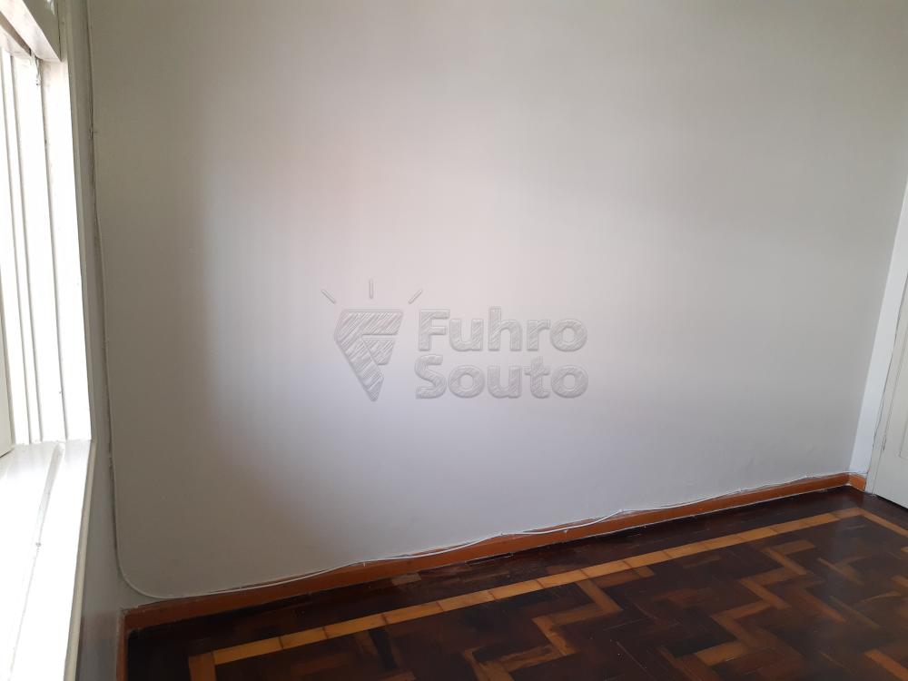 Alugar Casa / Padrão em Pelotas R$ 1.800,00 - Foto 8 Alugar Casa / Padrão em Pelotas R$ 1.800,00 - Foto 8