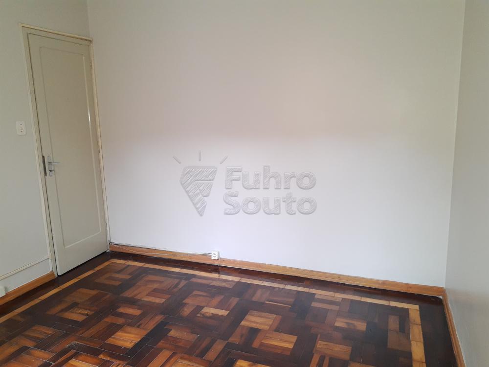 Alugar Casa / Padrão em Pelotas R$ 1.800,00 - Foto 16 Alugar Casa / Padrão em Pelotas R$ 1.800,00 - Foto 16