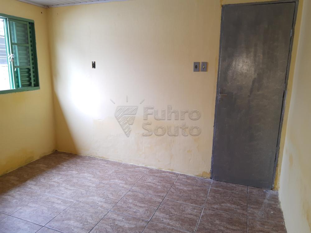 Alugar Casa / Padrão em Pelotas R$ 550,00 - Foto 8 Alugar Casa / Padrão em Pelotas R$ 550,00 - Foto 8