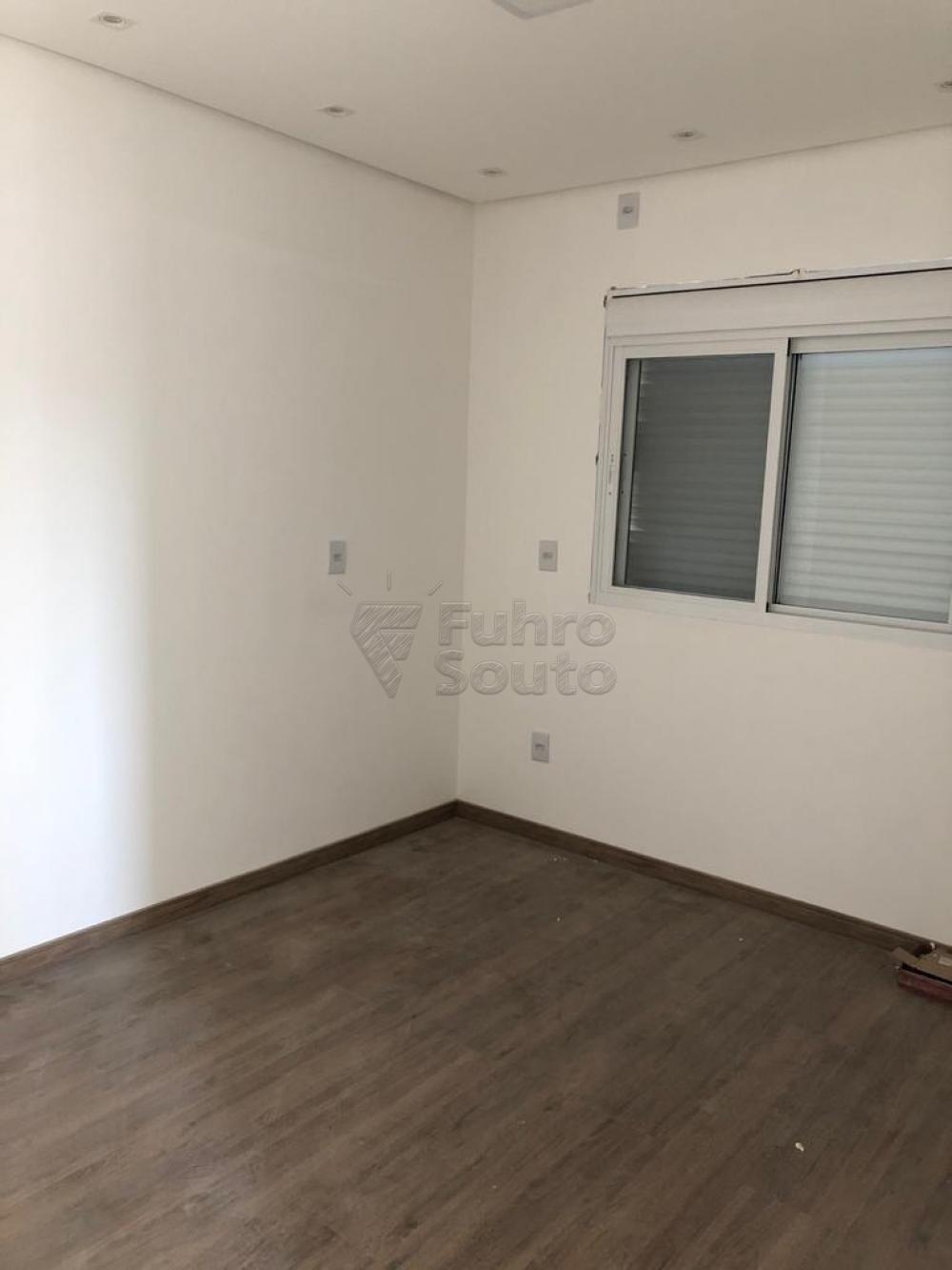 Comprar Casa / Padrão em Pelotas R$ 370.000,00 - Foto 8 Comprar Casa / Padrão em Pelotas R$ 370.000,00 - Foto 8