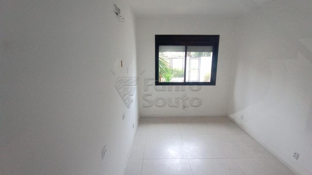 Comprar Casa / Padrão em Pelotas R$ 750.000,00 - Foto 14 Comprar Casa / Padrão em Pelotas R$ 750.000,00 - Foto 14