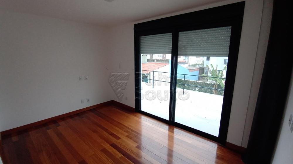 Comprar Casa / Padrão em Pelotas R$ 750.000,00 - Foto 19 Comprar Casa / Padrão em Pelotas R$ 750.000,00 - Foto 19