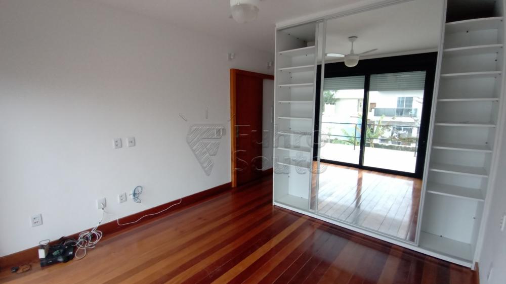 Comprar Casa / Padrão em Pelotas R$ 750.000,00 - Foto 22 Comprar Casa / Padrão em Pelotas R$ 750.000,00 - Foto 22
