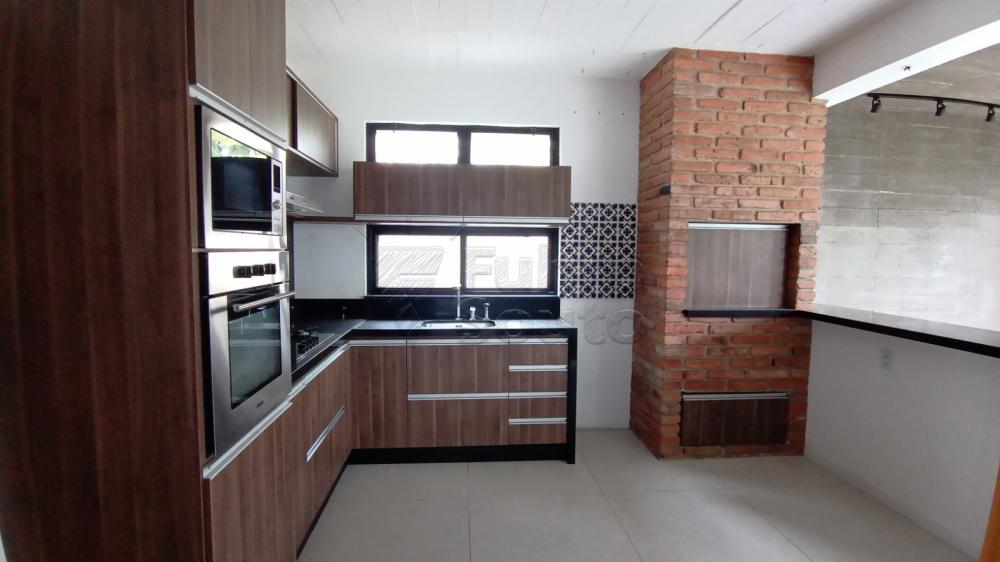 Comprar Casa / Padrão em Pelotas R$ 750.000,00 - Foto 8 Comprar Casa / Padrão em Pelotas R$ 750.000,00 - Foto 8