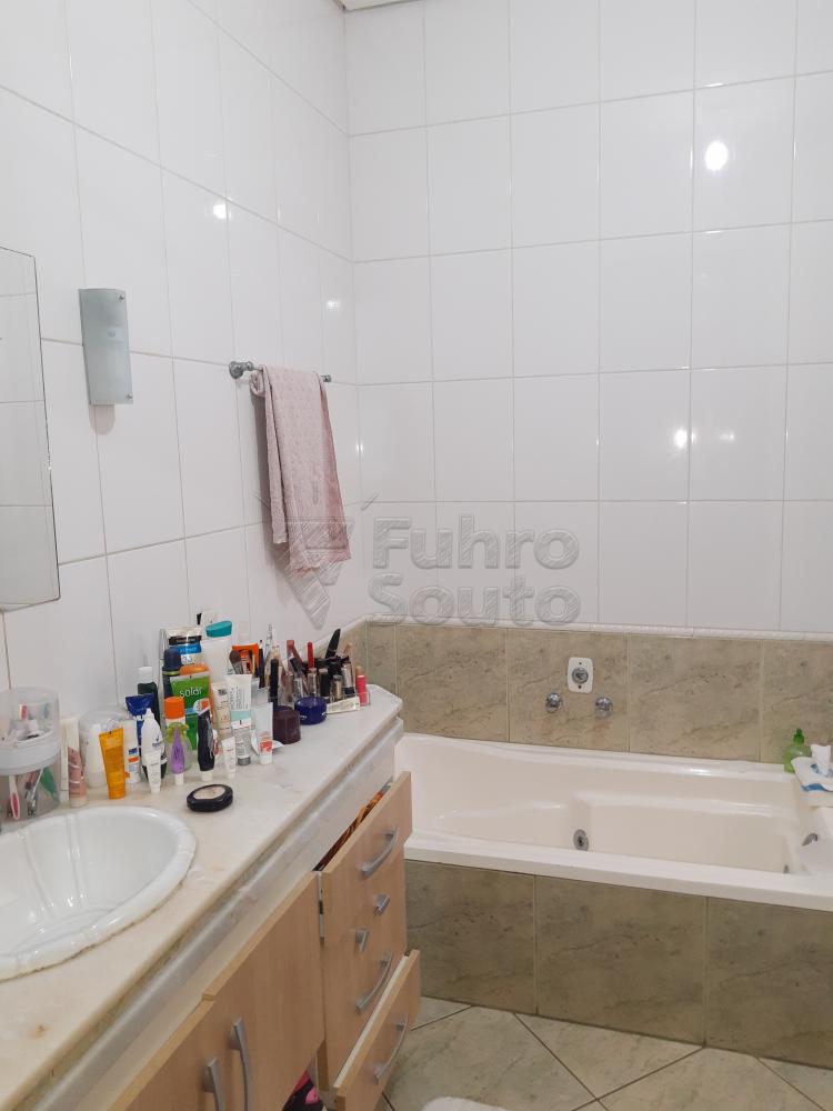 Alugar Casa / Padrão em Pelotas R$ 4.500,00 - Foto 28 Alugar Casa / Padrão em Pelotas R$ 4.500,00 - Foto 28