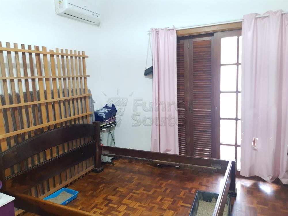 Alugar Casa / Padrão em Pelotas R$ 4.500,00 - Foto 12 Alugar Casa / Padrão em Pelotas R$ 4.500,00 - Foto 12
