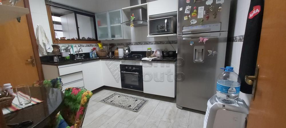Comprar Apartamento / Cobertura em Pelotas R$ 990.000,00 - Foto 6
