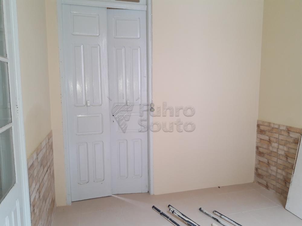Alugar Casa / Padrão em Pelotas R$ 2.000,00 - Foto 6 Alugar Casa / Padrão em Pelotas R$ 2.000,00 - Foto 6