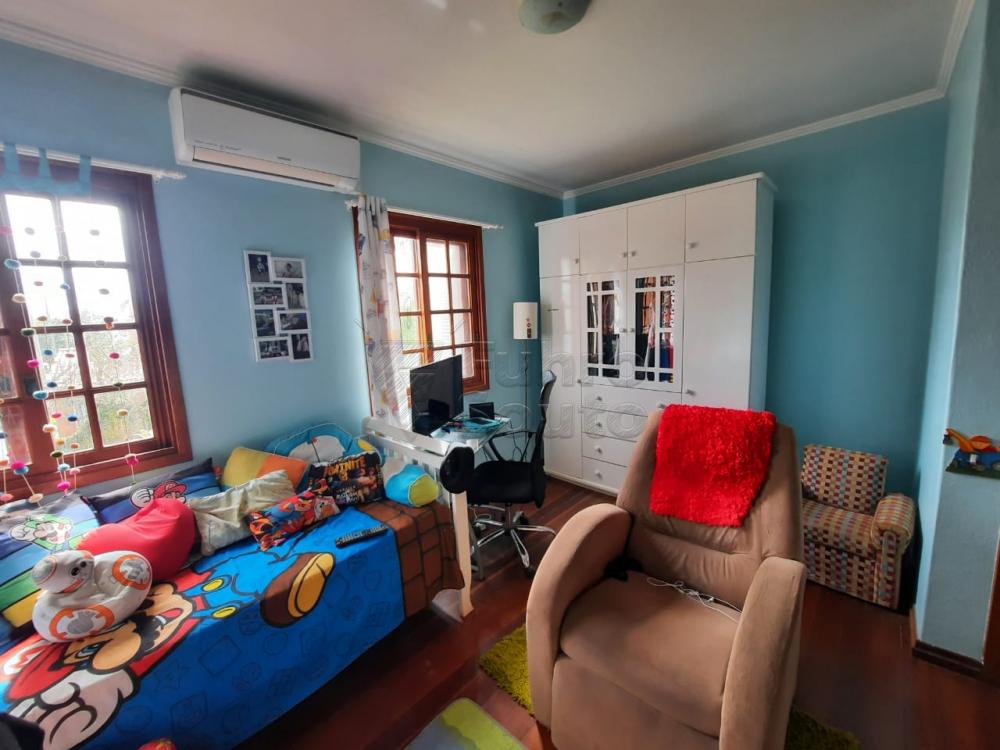 Comprar Casa / Padrão em Pelotas R$ 530.000,00 - Foto 17 Comprar Casa / Padrão em Pelotas R$ 530.000,00 - Foto 17