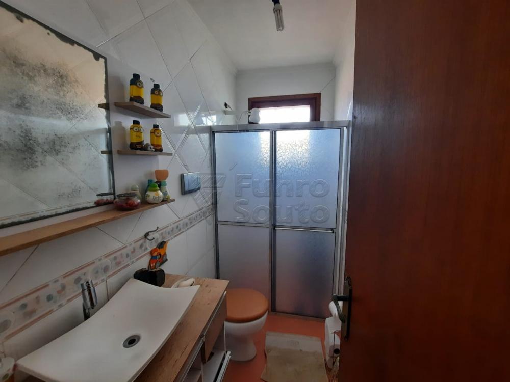 Comprar Casa / Padrão em Pelotas R$ 530.000,00 - Foto 12 Comprar Casa / Padrão em Pelotas R$ 530.000,00 - Foto 12