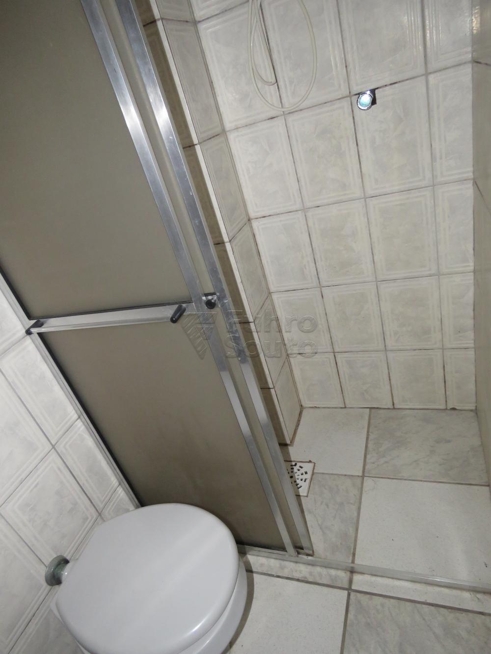 Alugar Apartamento / Fora de Condomínio em Pelotas R$ 800,00 - Foto 11 Alugar Apartamento / Fora de Condomínio em Pelotas R$ 800,00 - Foto 11