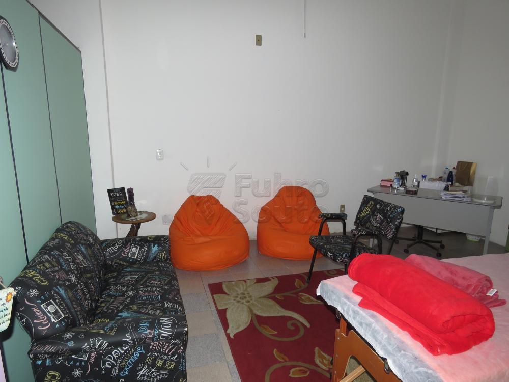 Alugar Comercial / Prédio em Pelotas R$ 5.000,00 - Foto 6 Alugar Comercial / Prédio em Pelotas R$ 5.000,00 - Foto 6