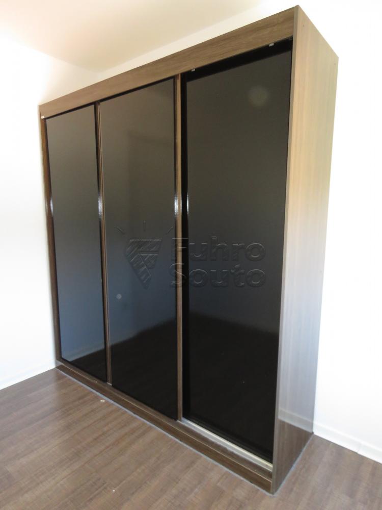 DORMITORIO Alugar Apartamento / Padrão em Pelotas R$ 1.700,00 - Foto 10