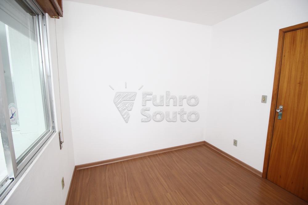 DORMITORIO Alugar Apartamento / Padrão em Pelotas R$ 850,00 - Foto 9