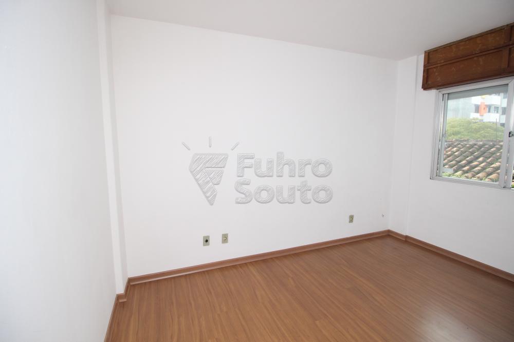 DORMITORIO 2 Alugar Apartamento / Padrão em Pelotas R$ 850,00 - Foto 14