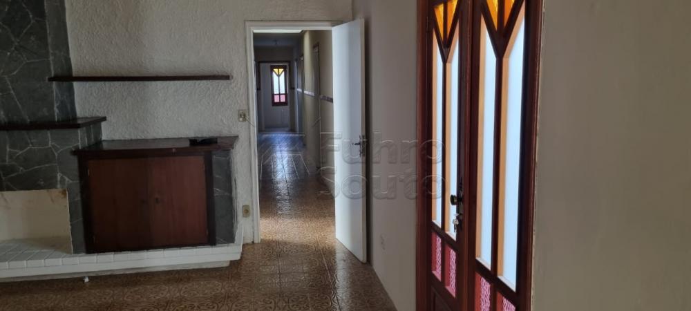 Comprar Casa / Padrão em Pelotas R$ 960.000,00 - Foto 12