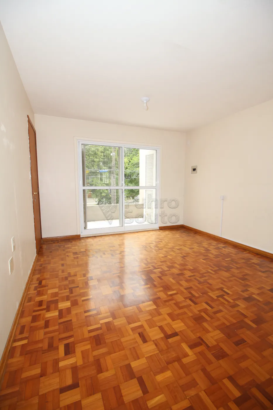DORMITORIO SUITE Alugar Casa / Padrão em Pelotas R$ 2.500,00 - Foto 26
