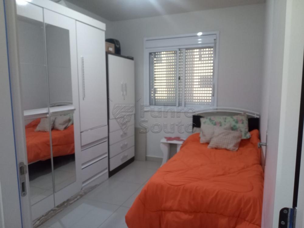 Comprar Apartamento / Padrão em Pelotas R$ 140.000,00 - Foto 23