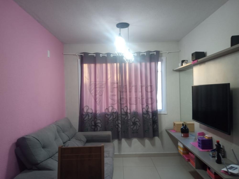 Comprar Apartamento / Padrão em Pelotas R$ 140.000,00 - Foto 19
