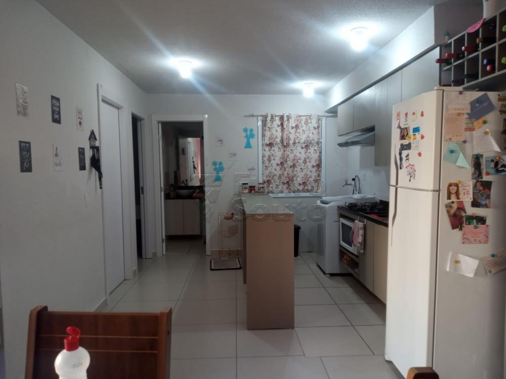 Comprar Apartamento / Padrão em Pelotas R$ 140.000,00 - Foto 29