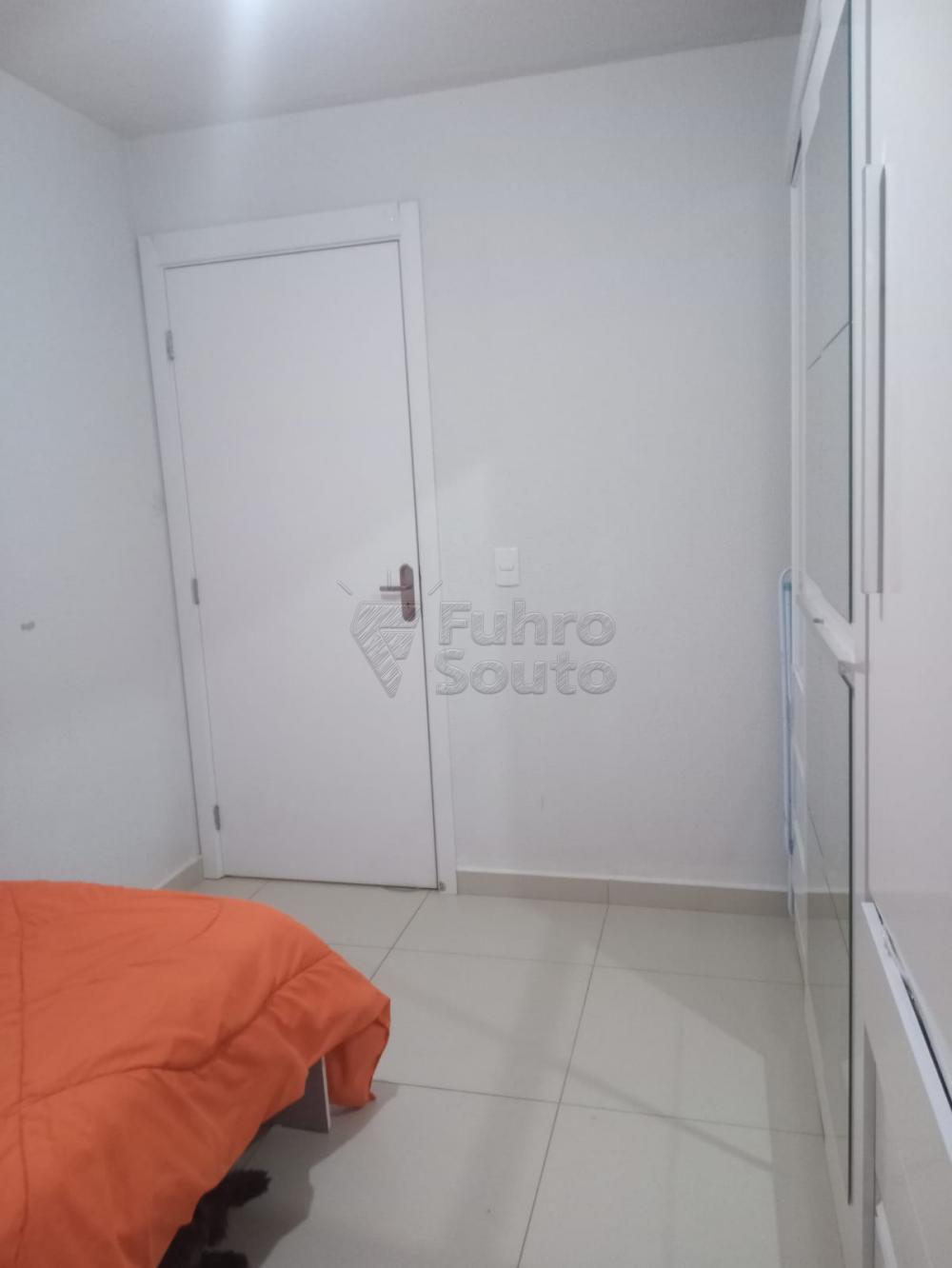 Comprar Apartamento / Padrão em Pelotas R$ 140.000,00 - Foto 32