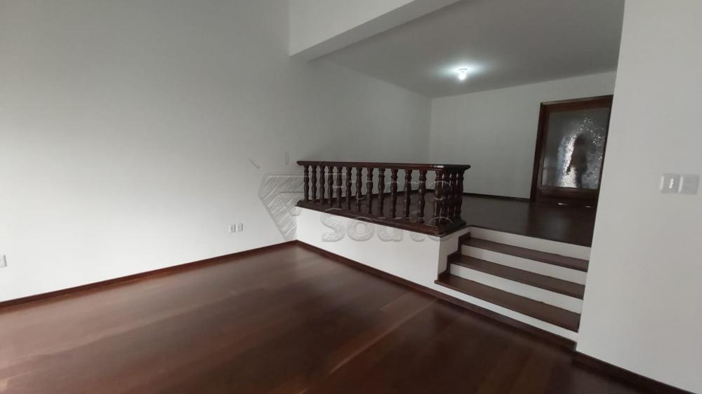 Comprar Casa / Padrão em Pelotas R$ 1.600.000,00 - Foto 4