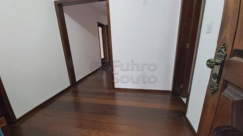 Comprar Casa / Padrão em Pelotas R$ 1.600.000,00 - Foto 31