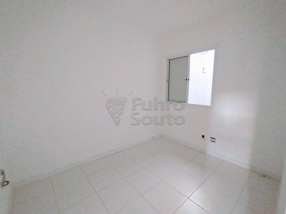 Comprar Casa / Condomínio em Pelotas R$ 165.000,00 - Foto 3