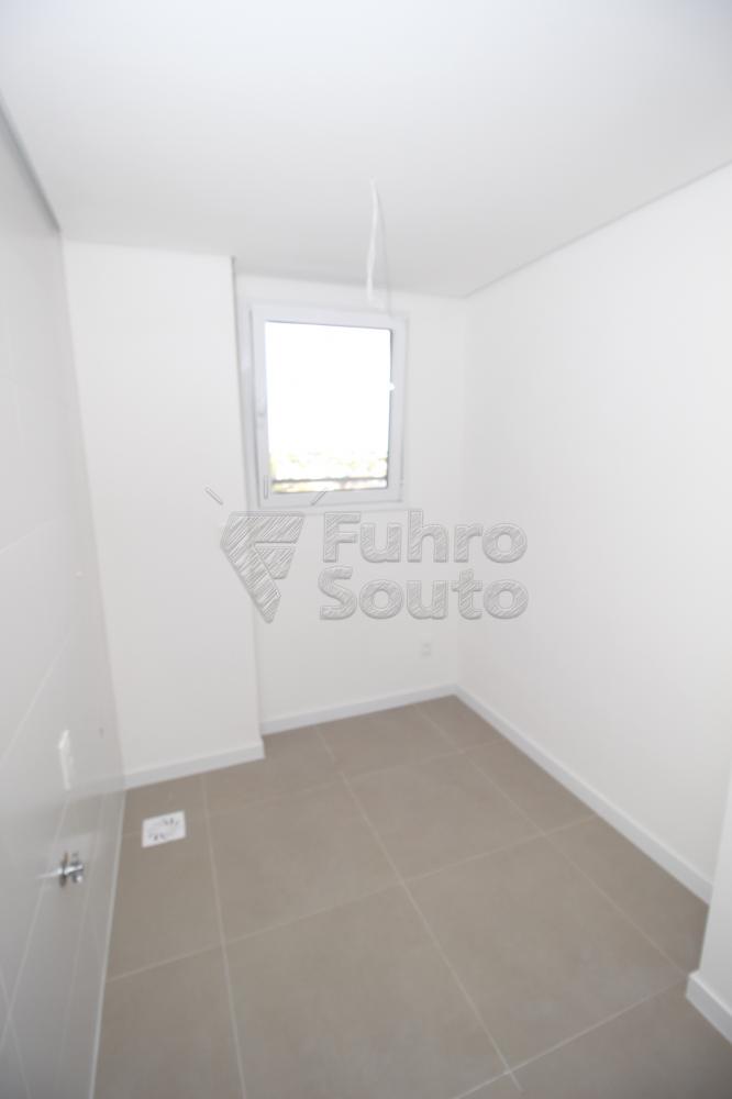 AREA DE SERVIÇO Alugar Apartamento / Padrão em Pelotas R$ 2.800,00 - Foto 9