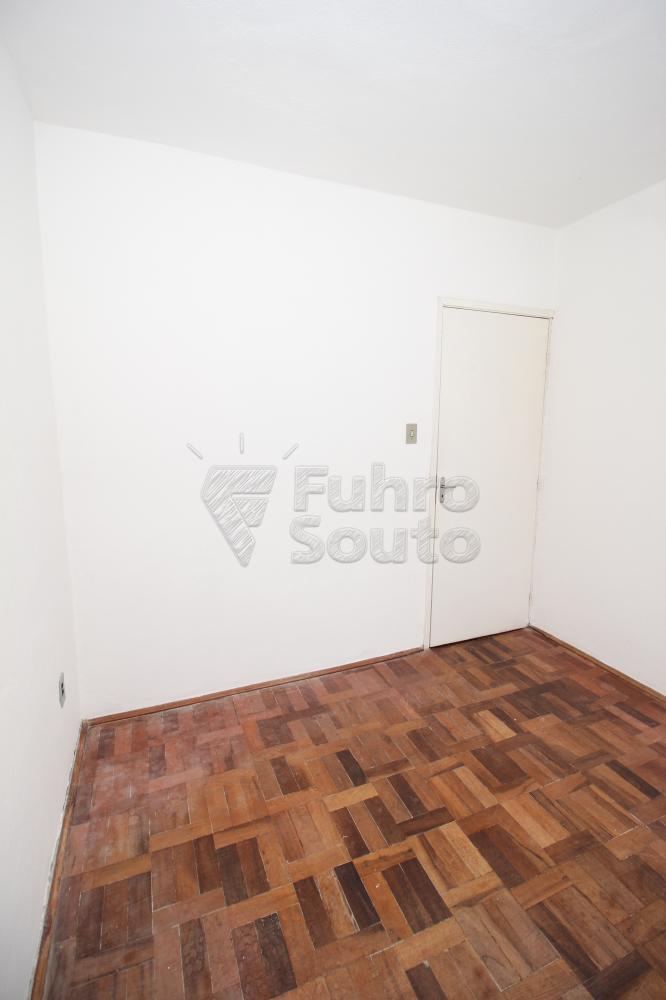 DORMITORIO Alugar Apartamento / Padrão em Pelotas R$ 850,00 - Foto 8