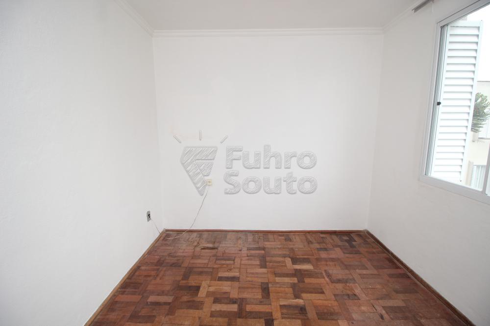 DORMITORIO 2 Alugar Apartamento / Padrão em Pelotas R$ 850,00 - Foto 12