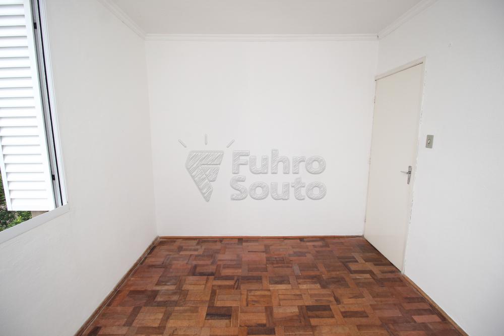 DORMITORIO 2 Alugar Apartamento / Padrão em Pelotas R$ 850,00 - Foto 13