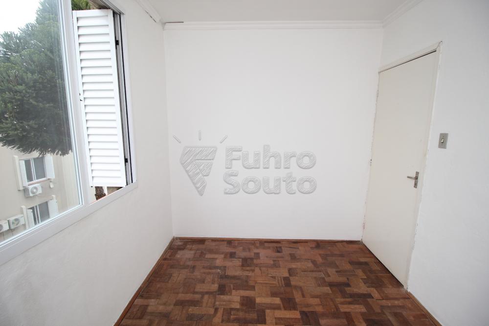 DORMITORIO 3 Alugar Apartamento / Padrão em Pelotas R$ 850,00 - Foto 18