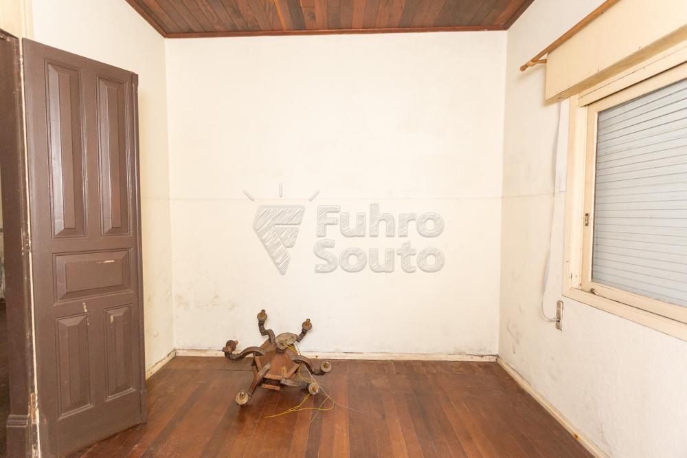 Comprar Casa / Padrão em Pelotas R$ 800.000,00 - Foto 28