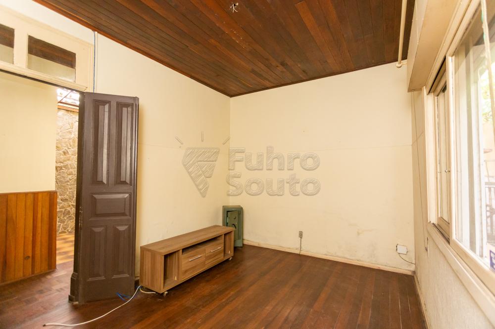 Comprar Casa / Padrão em Pelotas R$ 800.000,00 - Foto 33
