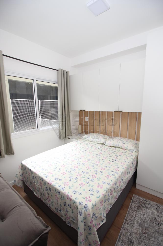 Alugar Apartamento / Padrão em Pelotas R$ 1.300,00 - Foto 13