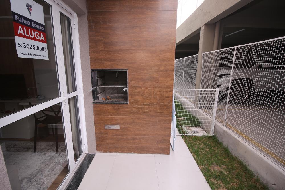 AREA EXTERNA Alugar Apartamento / Padrão em Pelotas R$ 1.300,00 - Foto 15