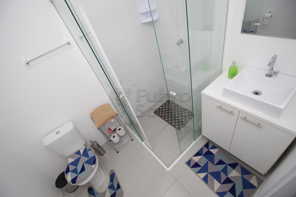 BANHEIRO Alugar Apartamento / Padrão em Pelotas R$ 1.300,00 - Foto 20