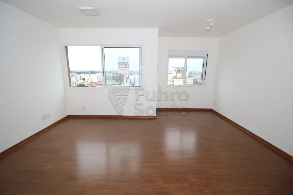 SALA Alugar Apartamento / Padrão em Pelotas R$ 2.400,00 - Foto 2