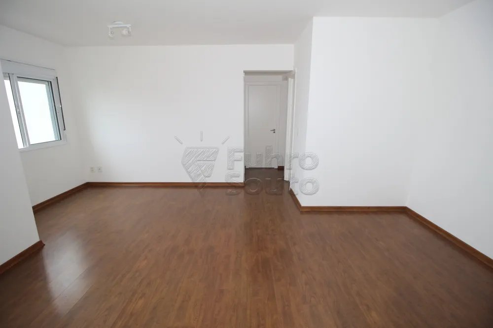 SALA Alugar Apartamento / Padrão em Pelotas R$ 2.400,00 - Foto 3