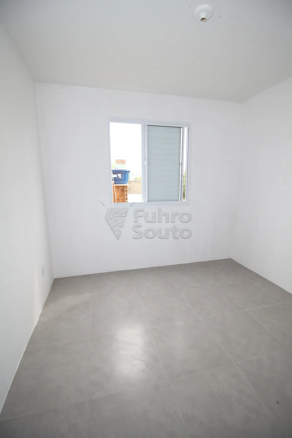 DORMITORIO 2 Alugar Apartamento / Padrão em Pelotas R$ 600,00 - Foto 15