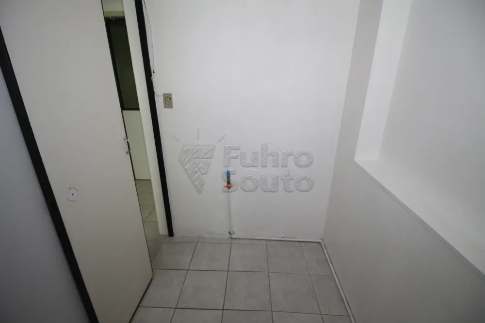 Alugar Comercial / Casa em Pelotas R$ 3.500,00 - Foto 12