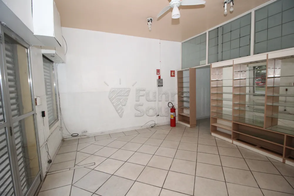 Alugar Comercial / Casa em Pelotas R$ 3.500,00 - Foto 3